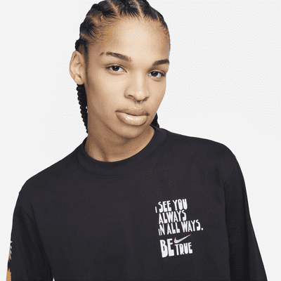 Playera de manga larga Nike Be True