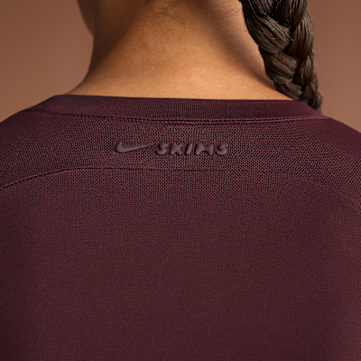 NikeSKIMS Airy Women's Long-Sleeve Crew-Neck Top