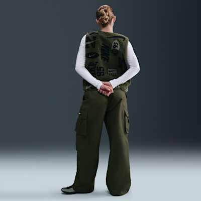 Nike Sportswear Women's Mid-Rise Oversized Woven Cargo Pants