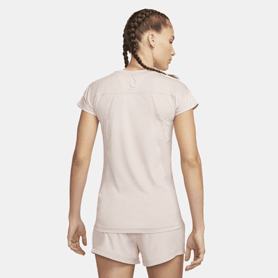 เสื้อวิ่งแขนสั้นผู้หญิง Nike Dri-FIT Run Division