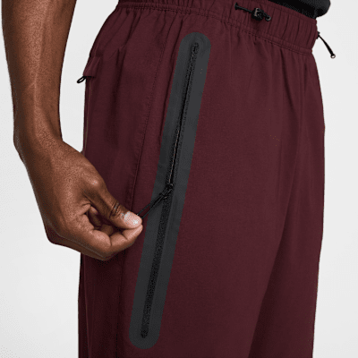 Pants de tejido Woven oversized para hombre Nike Tech