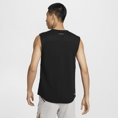 Nike Trail Solar Chase Men's Dri-FIT Sleeveless Running Top. Nike IN