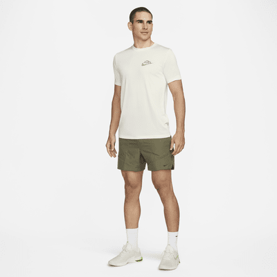 Nike Dri-FIT ADV APS Men's 15cm (approx.) Unlined Versatile Shorts. Nike IL