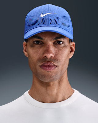 Женская кепка Nike Dri-FIT ADV Club Structured Swoosh Cap