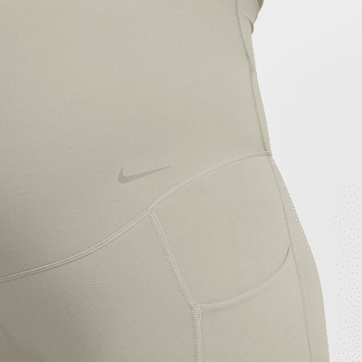 Leggings de maternidad de tiro alto de 7/8 de baja sujeción con bolsillos para mujer Nike Zenvy (M)