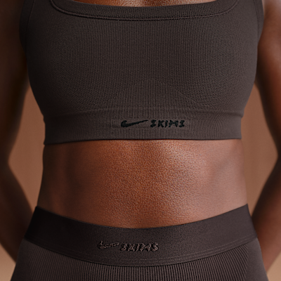 NikeSKIMS Vintage Seamless Women's Scoop Bra