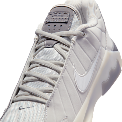 LeBron Witness 9 Basketball Shoes