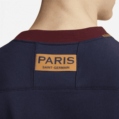 Paris Saint-Germain Travel Men's Nike Short-Sleeve Football Top. Nike LU