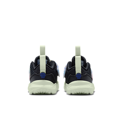 Tenis para bebé e infantil Nike Team Hustle D 12