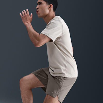 Nike Unlimited Men's Dri-FIT 7" Unlined Versatile Shorts