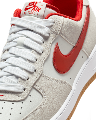 Nike Air Force 1 '07 LV8