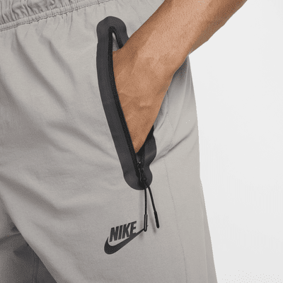 Nike Tech Pantalón de tejido Woven - Hombre