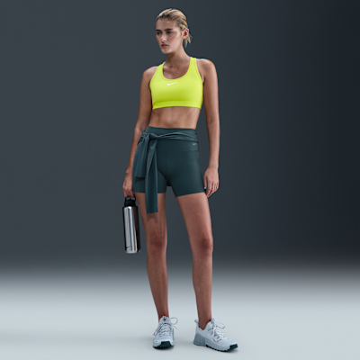 Bra deportivo con almohadillas para mujer Nike Swoosh Medium Support