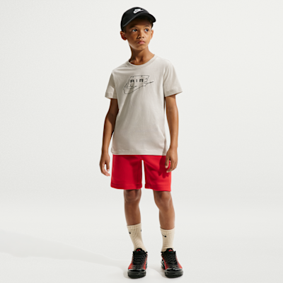Nike Sportswear Older Kids' T-Shirt