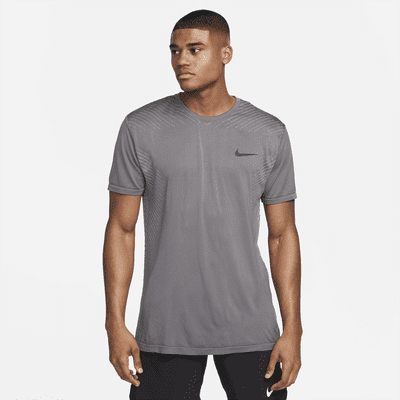 Distante No se mueve Esperanzado Nike Dri-FIT Men's Seamless Training Top. Nike.com