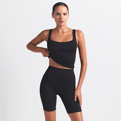 NikeSKIMS Matte Samarreta de tirants d'escot recte - Dona