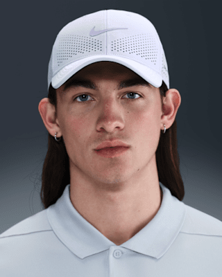 Женская кепка Nike Dri-FIT ADV Club Structured Swoosh Cap