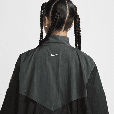 Chamarra para mujer Nike Sportswear Breaking Windrunner