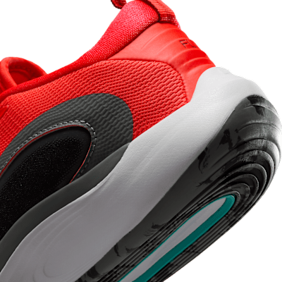 Tenis de básquetbol para niños grandes Nike IsoFly