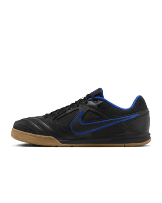Nike  sneaker 