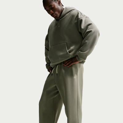 Nike Standard Issue Men's Therma-FIT Brushed Open-Hem Basketball Pants