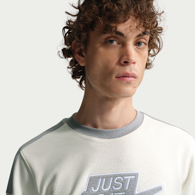 Nike Sportswear Club Men's French-Terry Crew-Neck Sweatshirt