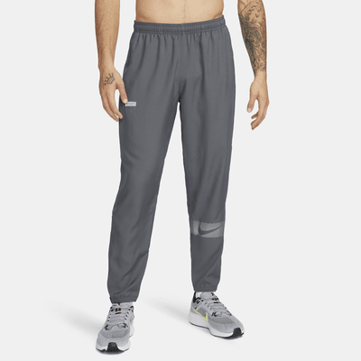 Pants de correr de tejido Woven Dri-FIT para hombre Nike Challenger Flash