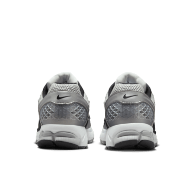 Nike Zoom Vomero 5 Men's Shoes