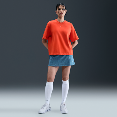 Nike Sportswear Essential Women's Boxy T-Shirt