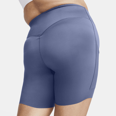 Shorts de ciclismo con bolsillos de tiro medio de 20 cm de sujeción firme para mujer Nike Go