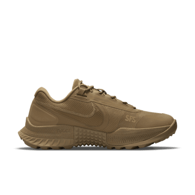 Tenis para el aire libre Elite para hombre Nike React SFB Carbon Low