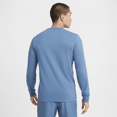 Nike Men's Dri-FIT Long-Sleeve Fitness T-Shirt