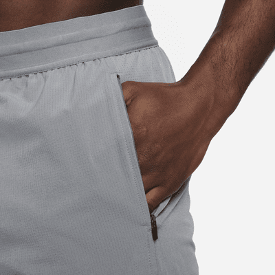 Calções de fitness sem forro de 18 cm Dri-FIT Nike Flex Rep 4.0 para homem