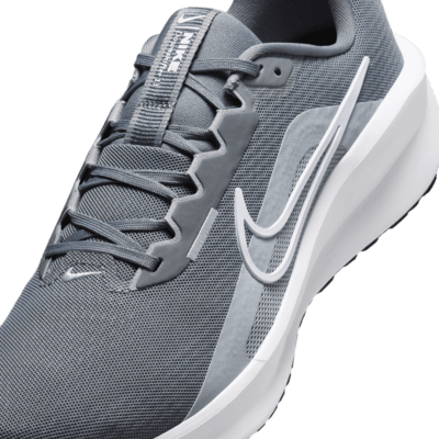 Nike Downshifter 13 Men's Road Running Shoes