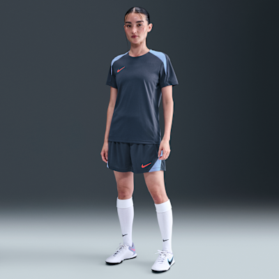 Nike Strike