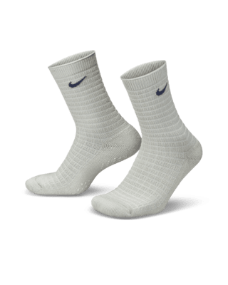 Dri-FIT Everyday Crew Socks (1 Pair). Nike.com