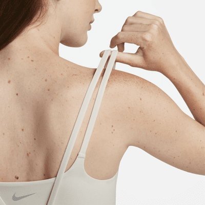 Bra deportivo de baja sujeción con almohadilla para mujer Nike Zenvy Strappy