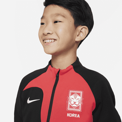Korea Academy Pro Older Kids' Nike Football Jacket. Nike LU