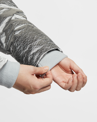 Nike Sportswear Swoosh Series