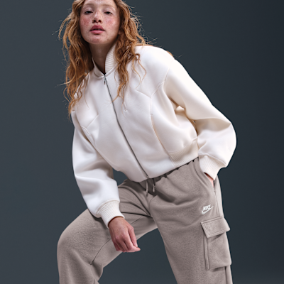 Nike Sportswear Club Fleece Women's Mid-Rise Oversized Cargo Sweatpants