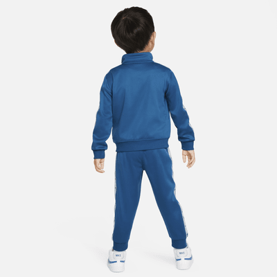 Conjunto de tricot para niños pequeños Nike Sportswear Club Dri-FIT ...