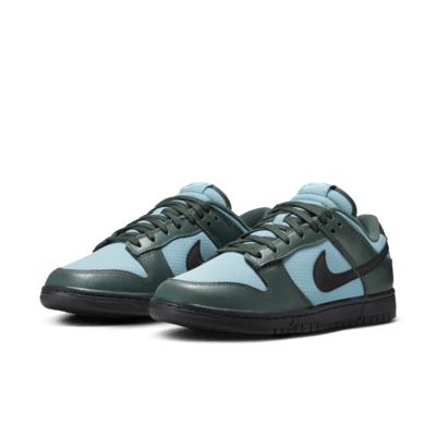 Nike Dunk Low Retro SE Men's Winterized Shoes