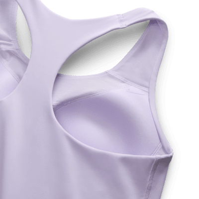 Camiseta de tirantes con bra deportivo con almohadilla de media sujeción para mujer Nike Swoosh