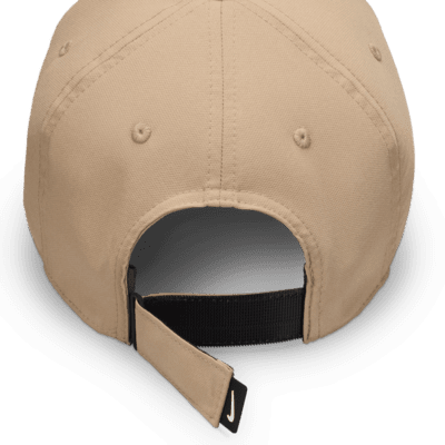 Gorra Swoosh estructurada Nike Dri-FIT Club