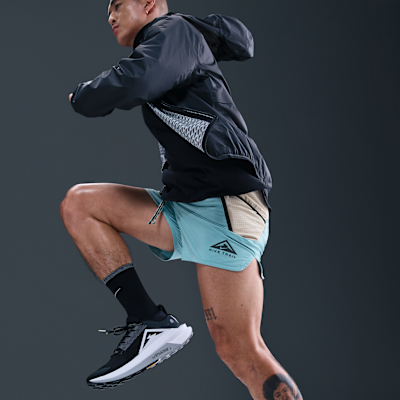 กางเกงวิ่งเทรลขาสั้น 5 นิ้วมีซับในผู้ชาย Nike Dri-FIT