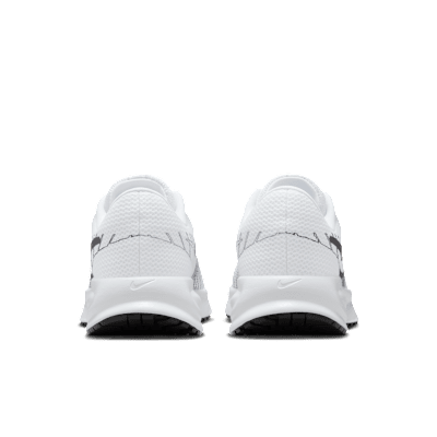 Löparsko för hårt underlag Nike Run Defy för kvinnor