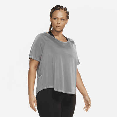 women's plus size nike apparel