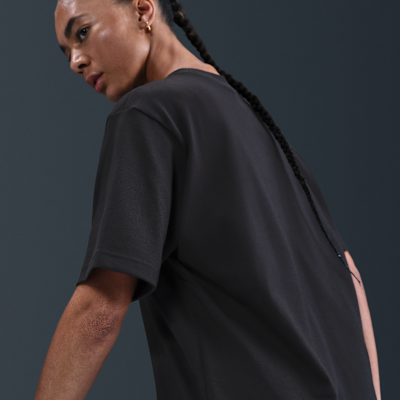 Playera de manga corta para mujer Nike ACG