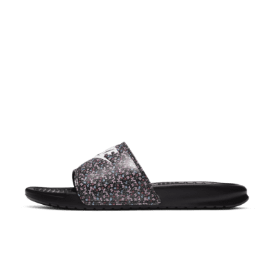 nike womens benassi