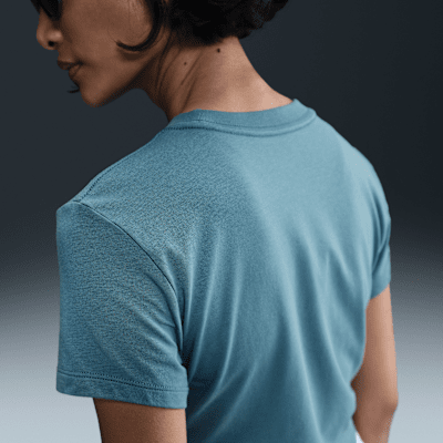 Nike Sportswear Chill Knit Women's Cropped T-Shirt